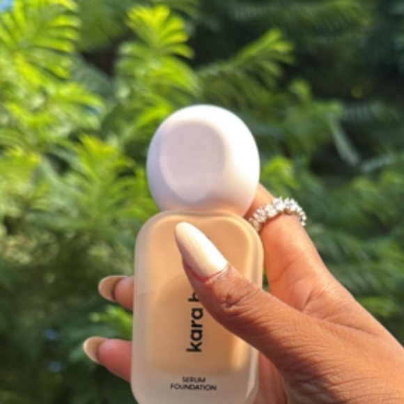 KARA BEAUTY  SERUM FOUNDATION - Picture 3 of 5